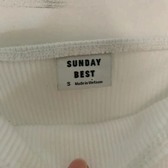 Sunday Best Aritzia White Ribbed Tank Top Bodysuit Size Small - Picture 2 of 6